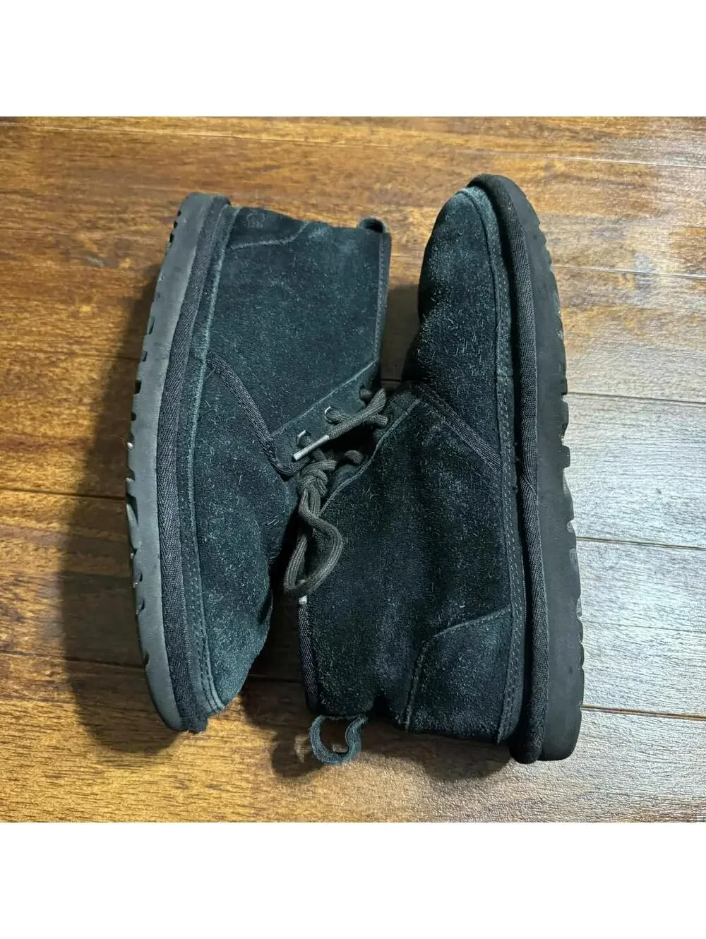 UGG Neumel Chukka Boots Men's 8 Black Suede Shearling Fur Lined 3236